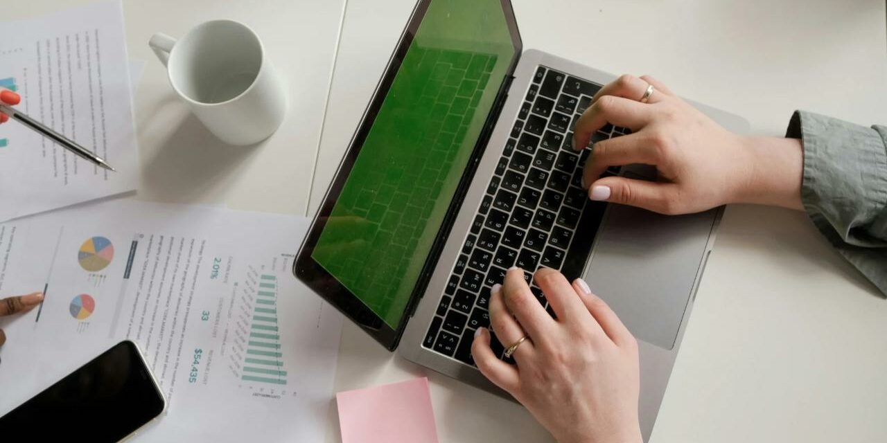 Portátiles recomendados para empresas tech en Barcelona