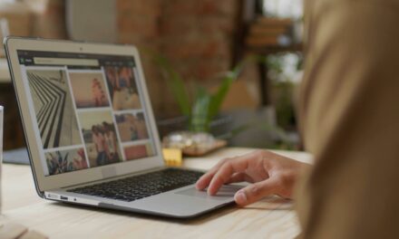 Portátiles en Barcelona: solución ideal para eventos y cursos